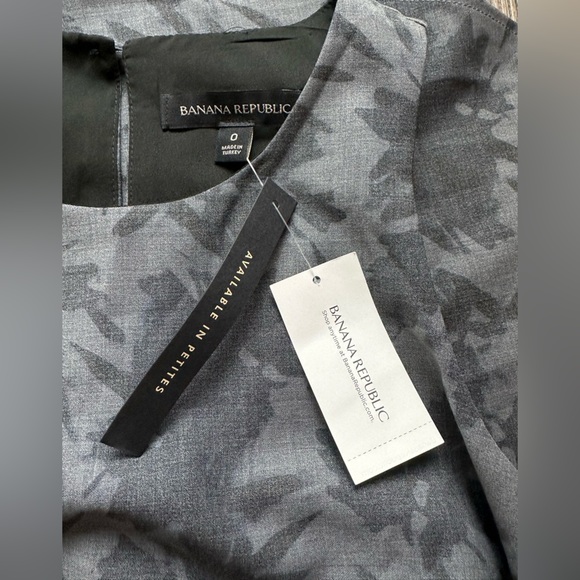 Banana Republic Charcoal Camouflage Dress - Picture 6 of 9